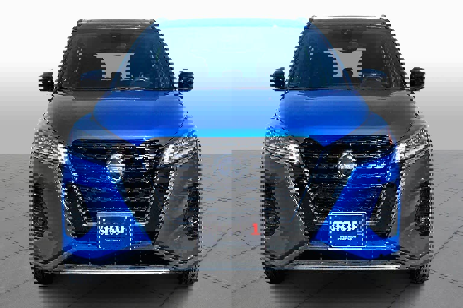 Used 2023 Nissan Kicks SR image 4