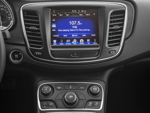 Used 2016 Chrysler 200 Limited w/ Convenience Group FWD image 13