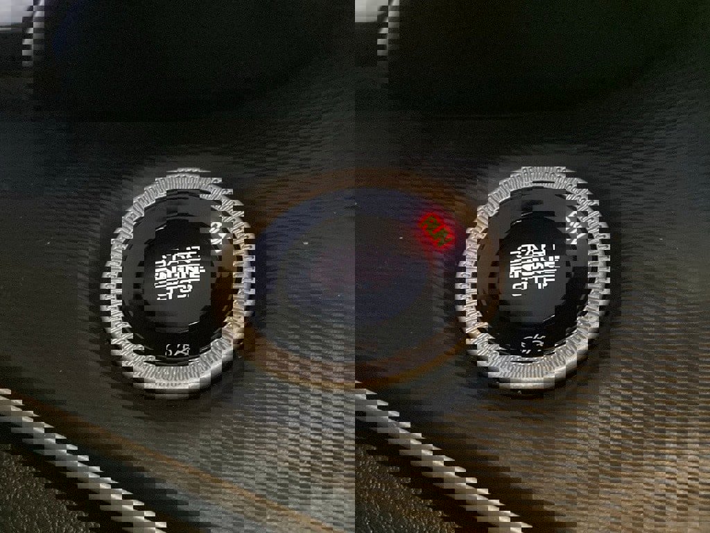 Used 2024 Jeep Grand Cherokee L Altitude image 21