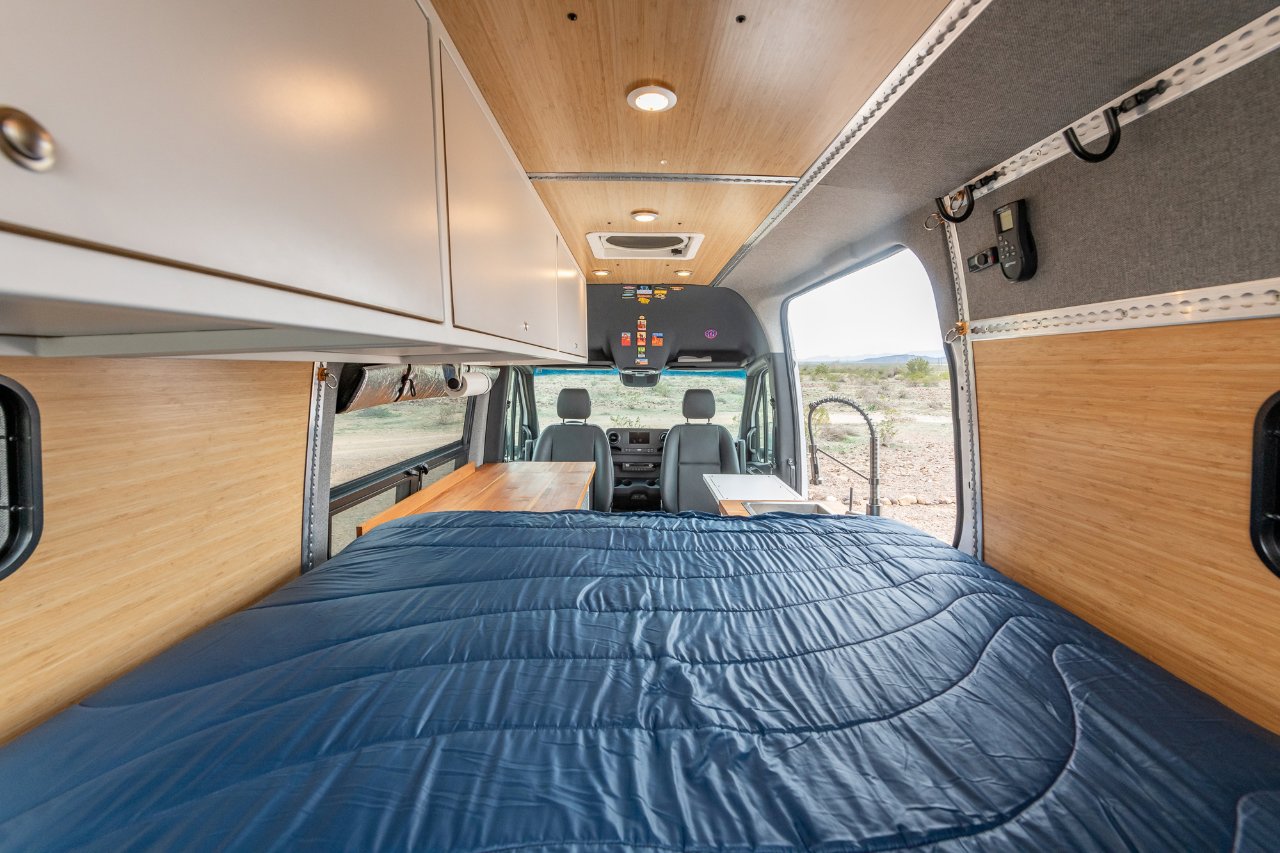 Used 2019 Mercedes-Benz Sprinter 4x4 144 image 16