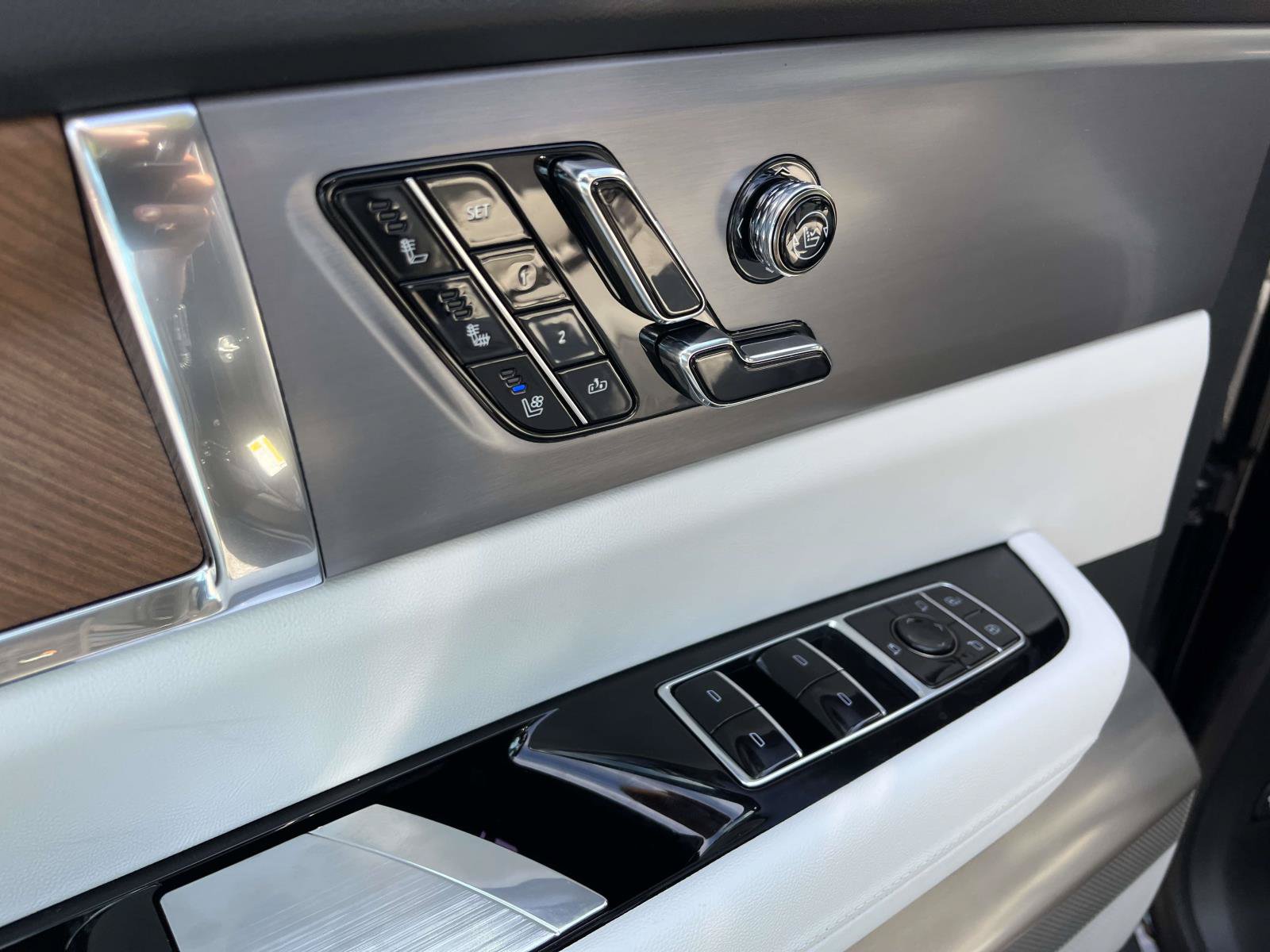 New 2027 Cadillac Vistiq Sport AWD/4WD image 19