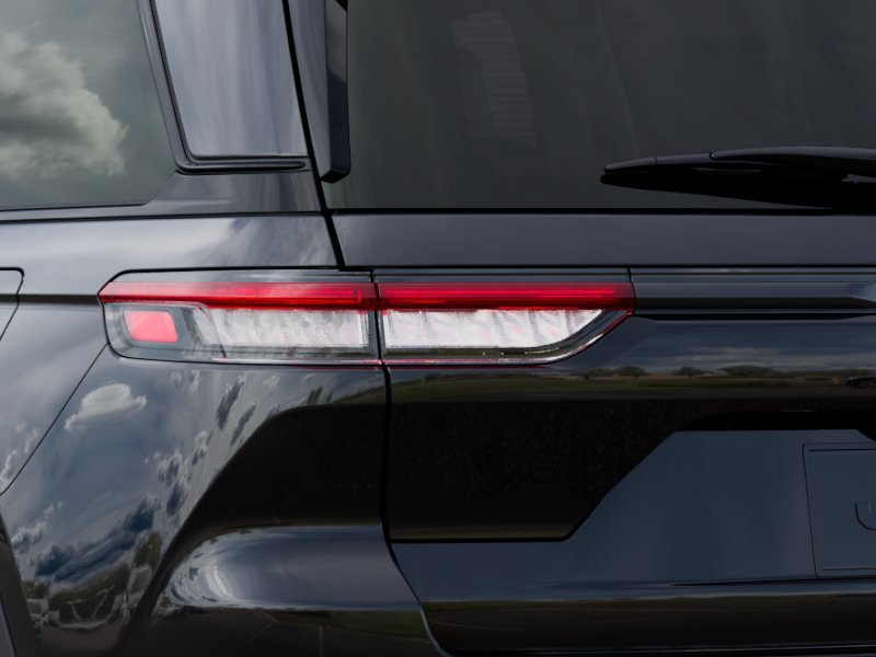 New 2027 Jeep Grand Cherokee Laredo X RWD image 9