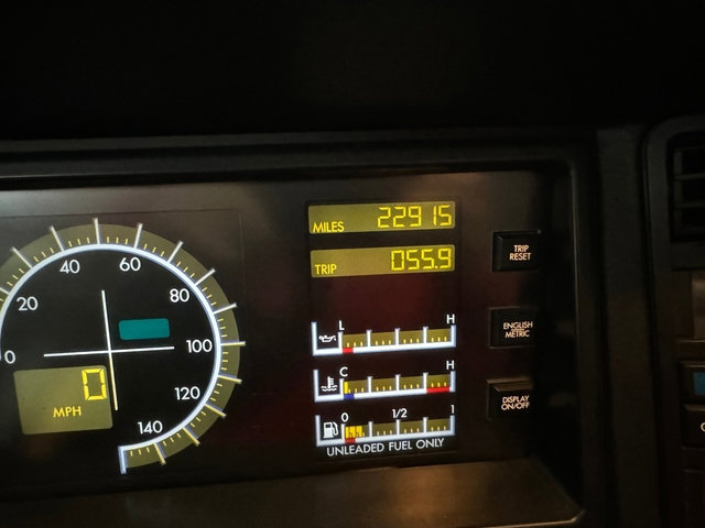 Used 1992 Cadillac Allante image 12