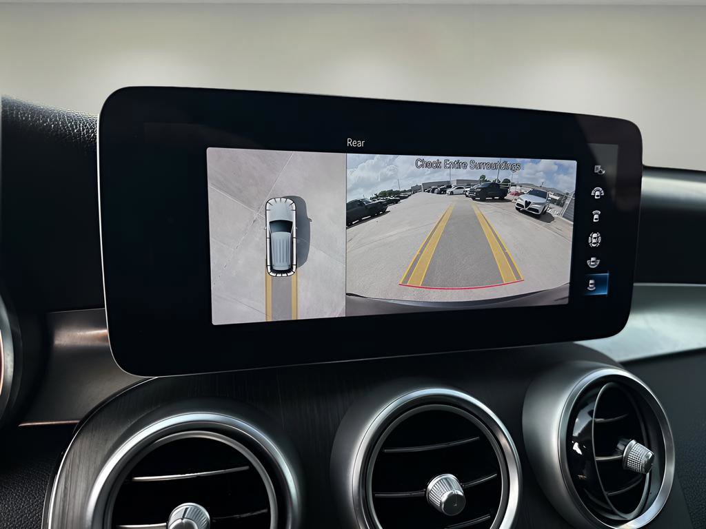 Used 2021 Mercedes-Benz GLC 300 w/ Premium Package image 10