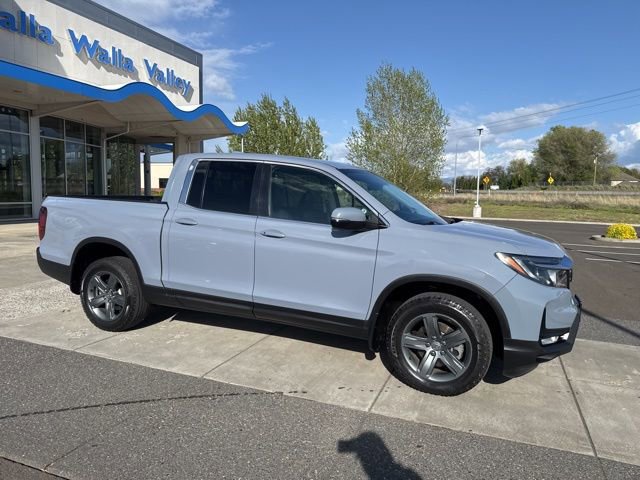 Used 2023 Honda Ridgeline RTL image 2