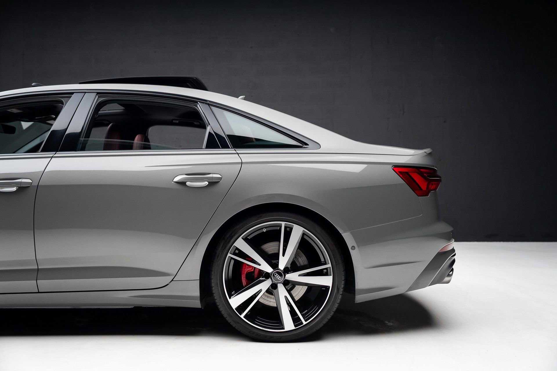 Used 2023 Audi S6 Premium Plus w/ Premium Plus Package image 20