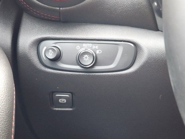 Used 2025 Chevrolet Blazer RS image 24