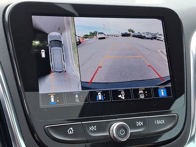 Used 2023 Chevrolet Equinox Premier FWD image 15