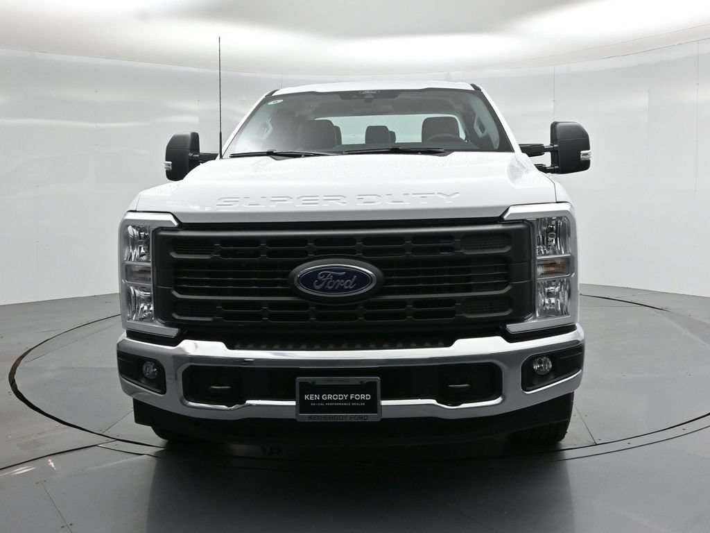 New 2026 Ford F250 XL w/ XL Chrome Package RWD image 49