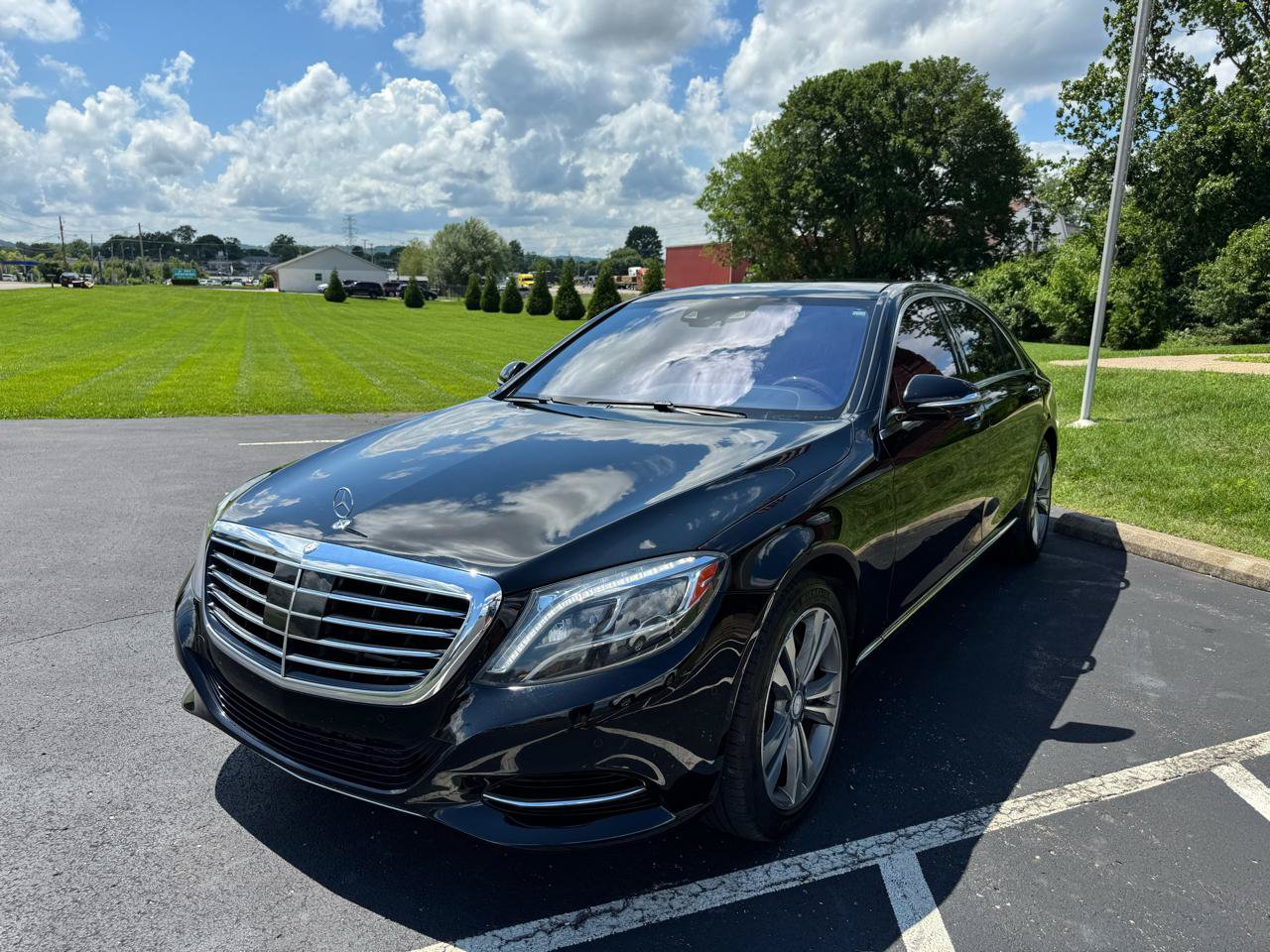 Used 2014 Mercedes-Benz S 550 Sedan image 2