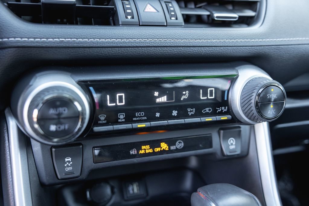 Certified 2024 Toyota RAV4 XLE Premium image 22