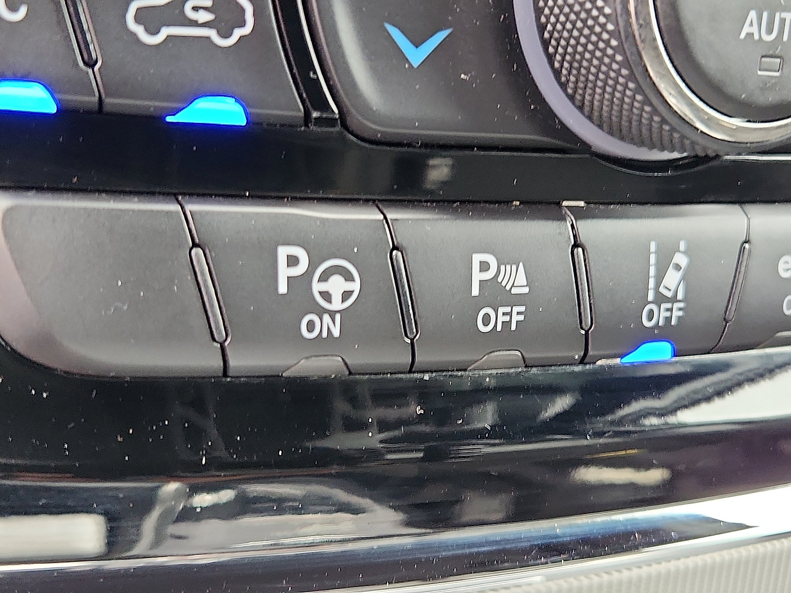 Used 2019 Jeep Grand Cherokee SRT AWD/4WD image 26