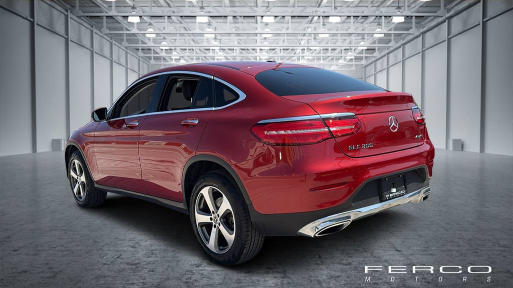 Used 2017 Mercedes-Benz GLC 300 4MATIC Coupe image 3