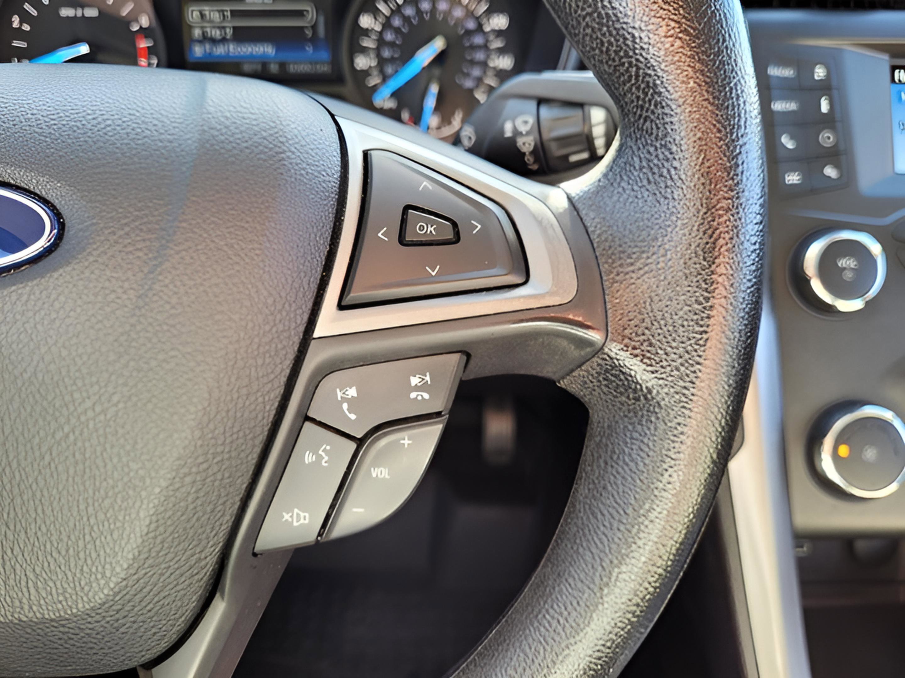 Used 2020 Ford Fusion S image 28