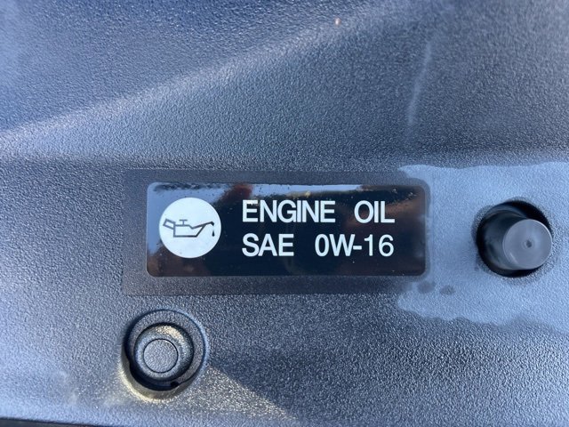 Used 2018 Toyota Camry SE image 12