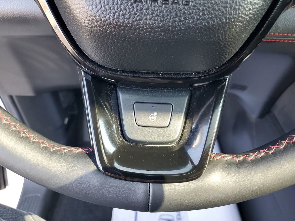 Used 2025 Honda Pilot Black Edition image 28