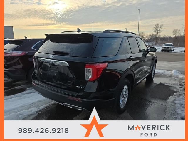 Used 2023 Ford Explorer XLT w/ Equipment Group 202A image 6