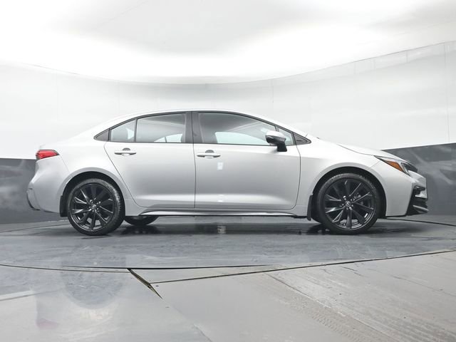Used 2024 Toyota Corolla SE image 29