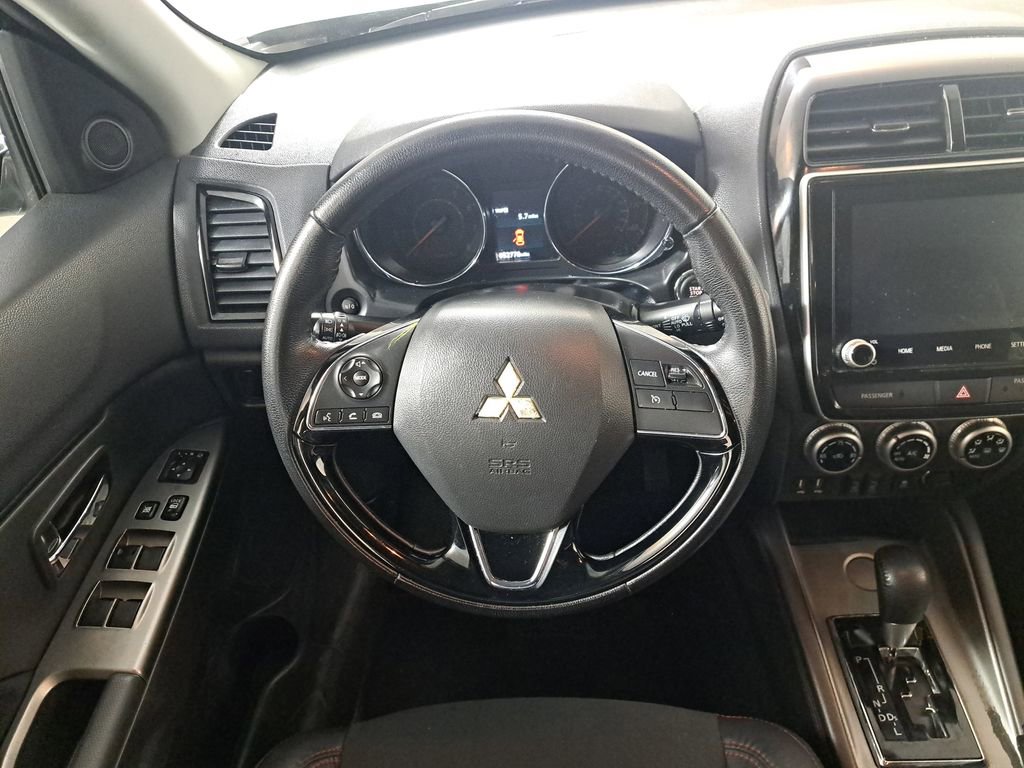 Used 2022 Mitsubishi Outlander Sport SE image 15