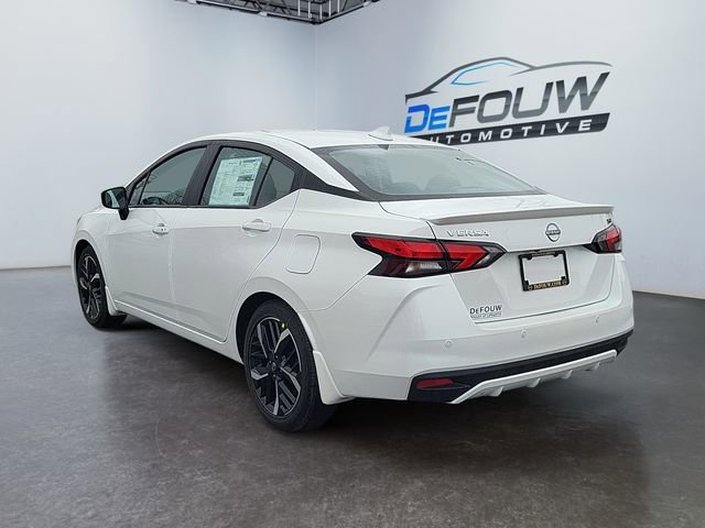 New 2025 Nissan Versa SR w/ Trunk Package image 5