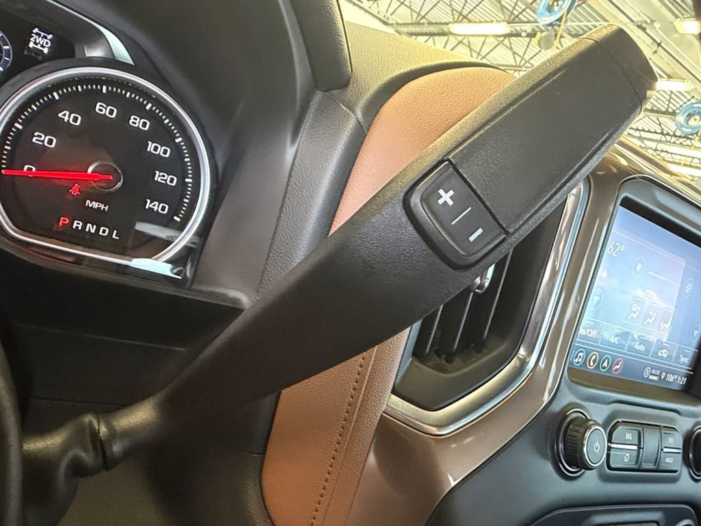 Used 2021 Chevrolet Silverado 1500 High Country w/ Technology Package AWD/4WD image 36