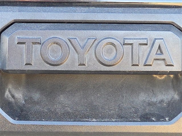 Used 2015 Toyota Tundra Platinum image 25