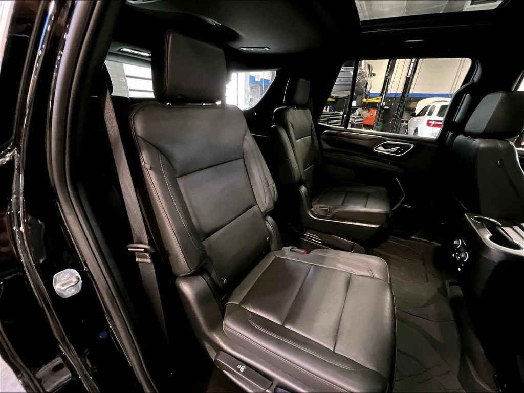 Used 2023 Chevrolet Tahoe LT w/ LT Signature Plus Package AWD/4WD image 16