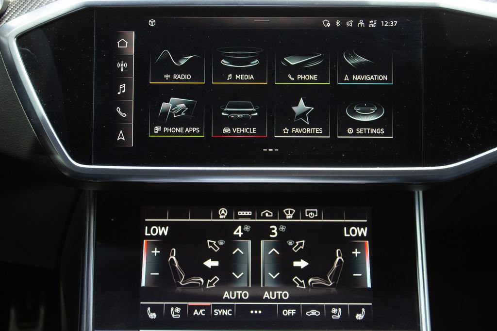 Used 2021 Audi RS 6 AWD/4WD image 16