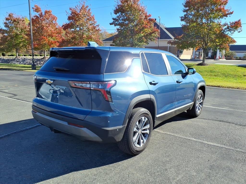 Used 2025 Chevrolet Equinox LT image 5
