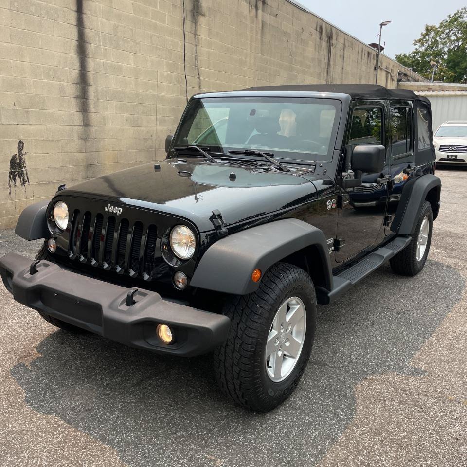 Used 2014 Jeep Wrangler Unlimited Sport w/ Quick Order Package 24S AWD/4WD image 2