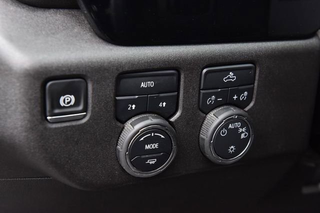 Used 2025 Chevrolet Silverado 1500 LT AWD/4WD image 10