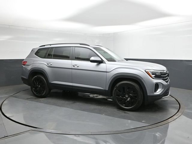 New 2026 Volkswagen Atlas SE image 17