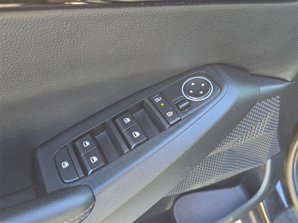 Certified 2025 Kia Seltos EX w/ EX Sunroof Package image 22