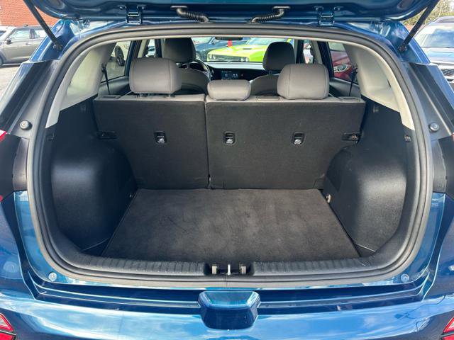 Used 2022 Kia Niro LX image 14