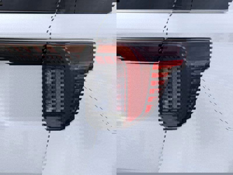 New 2026 Ford Explorer Active RWD image 21