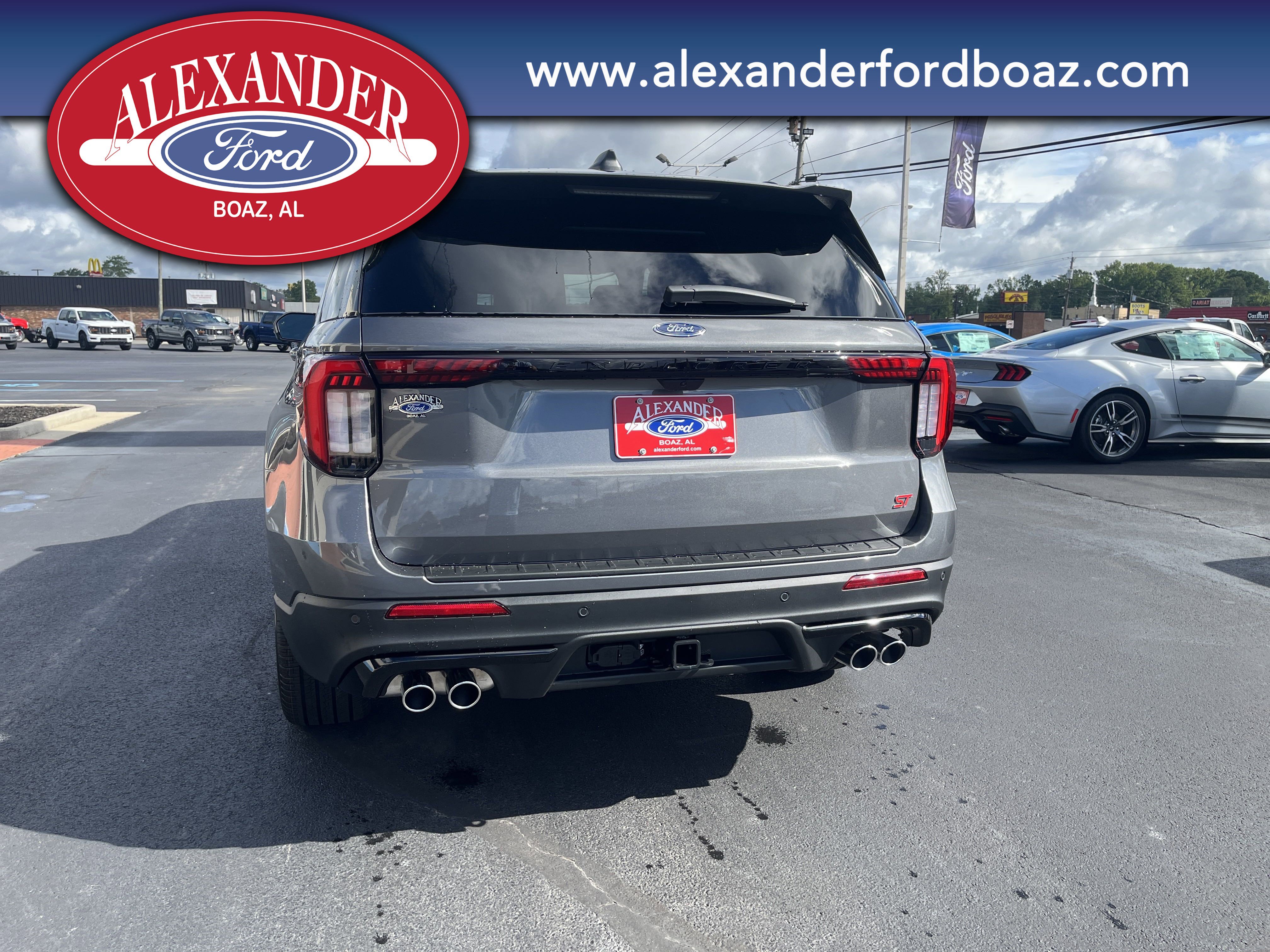 New 2025 Ford Explorer ST w/ Sun And Sound Package image 6