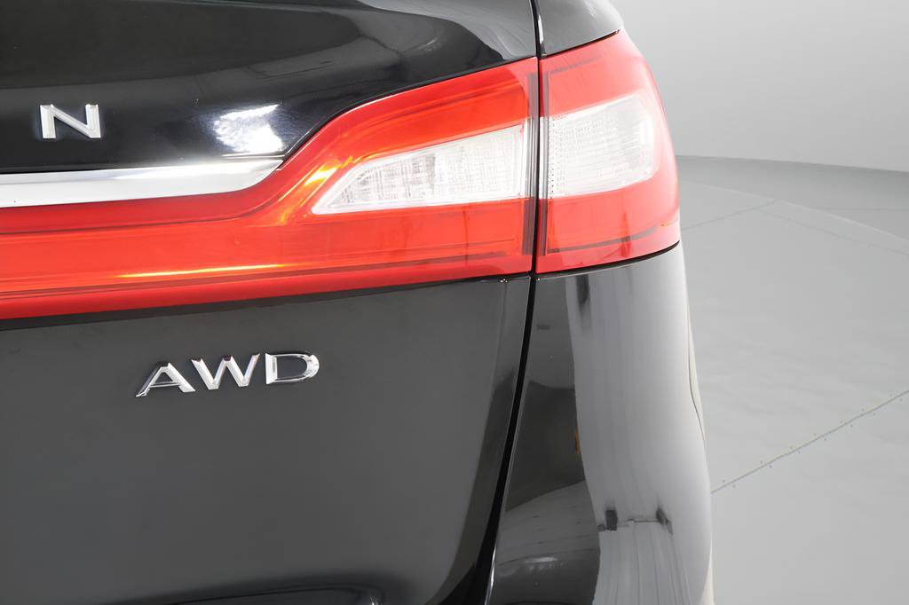 Used 2016 Lincoln MKX Select w/ Select Plus Package AWD/4WD image 37