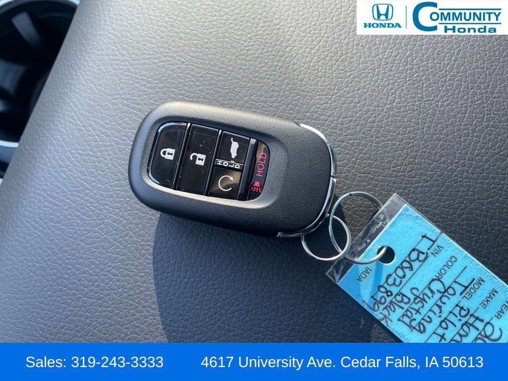 New 2026 Honda Pilot Touring image 30