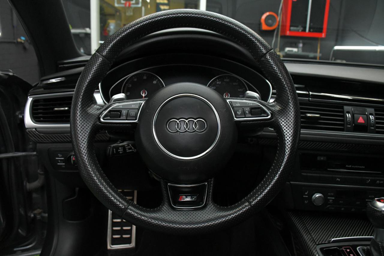 Used 2017 Audi RS 7 Performance w/ Driver Assistance Package image 22