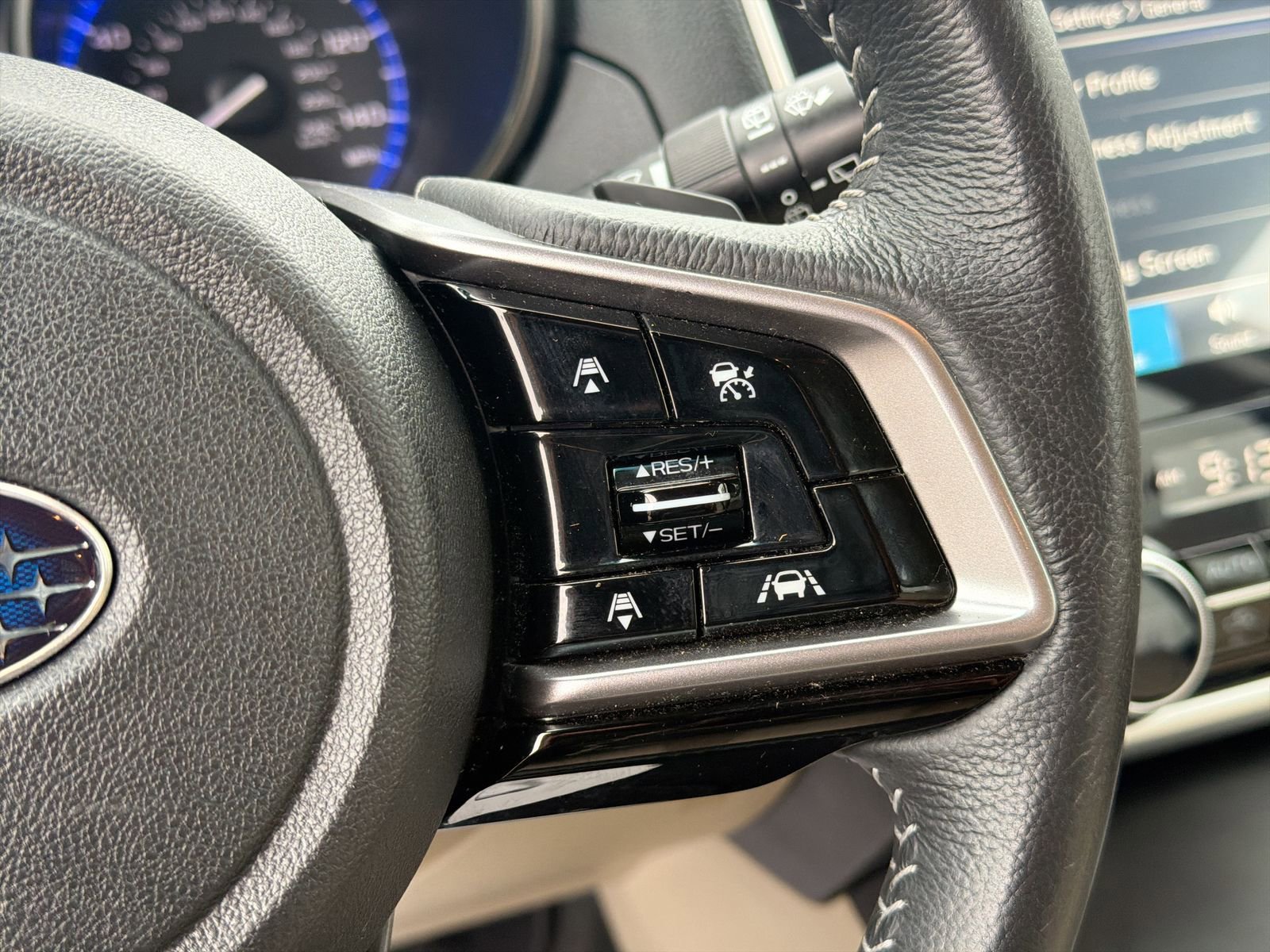 Used 2018 Subaru Outback 2.5i Limited AWD/4WD image 29