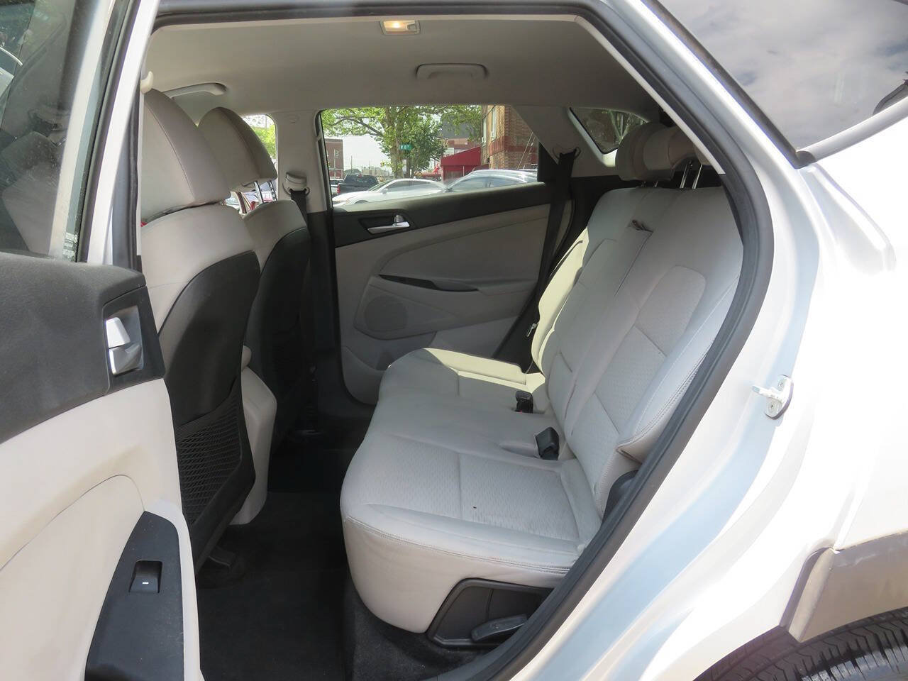 Used 2019 Hyundai Tucson SE AWD/4WD image 19