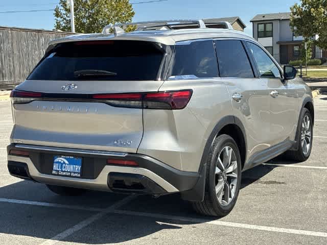 Used 2025 INFINITI QX60 Luxe w/ Cargo Package FWD image 6