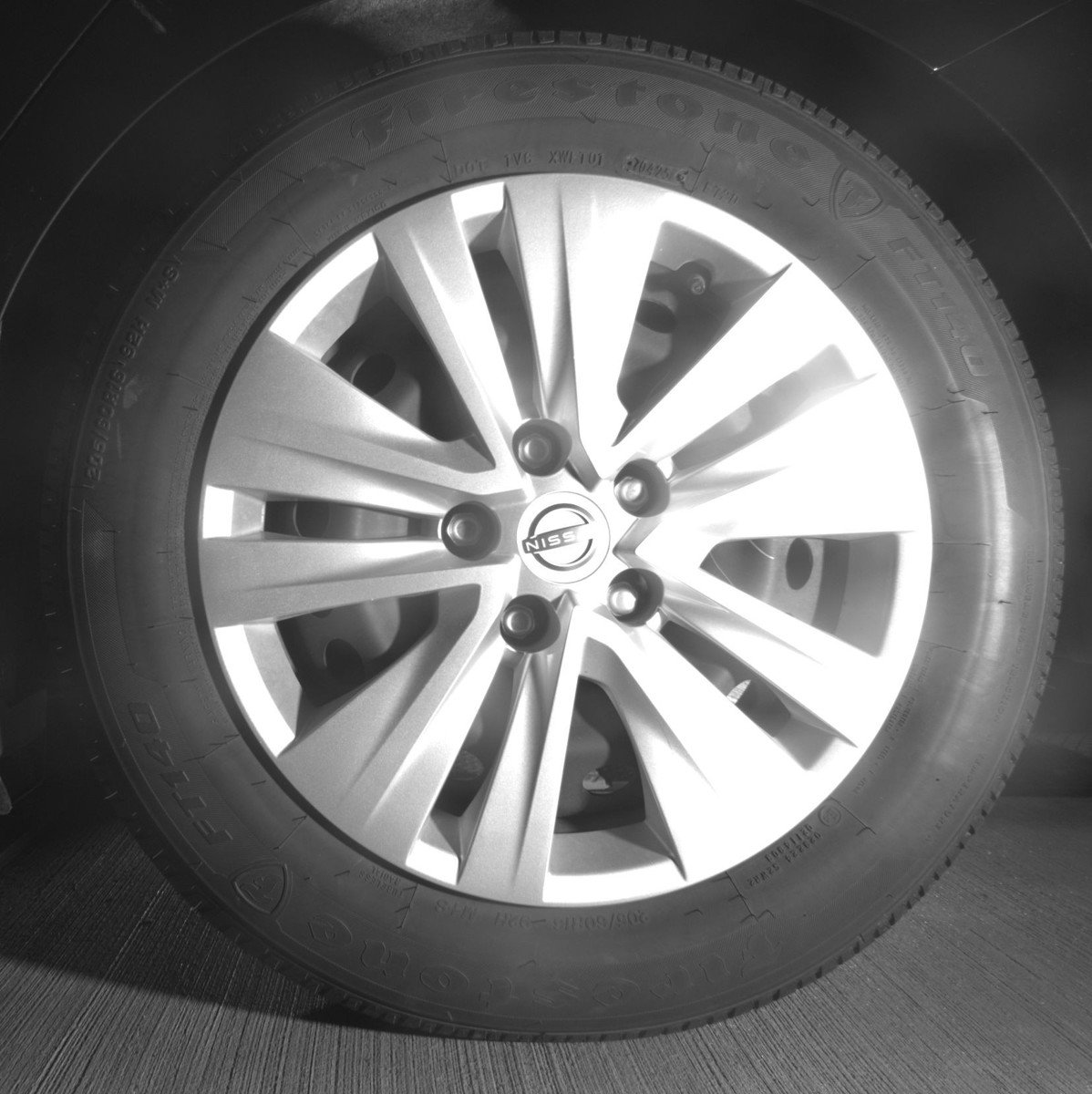 Used 2025 Nissan Sentra S FWD image 14