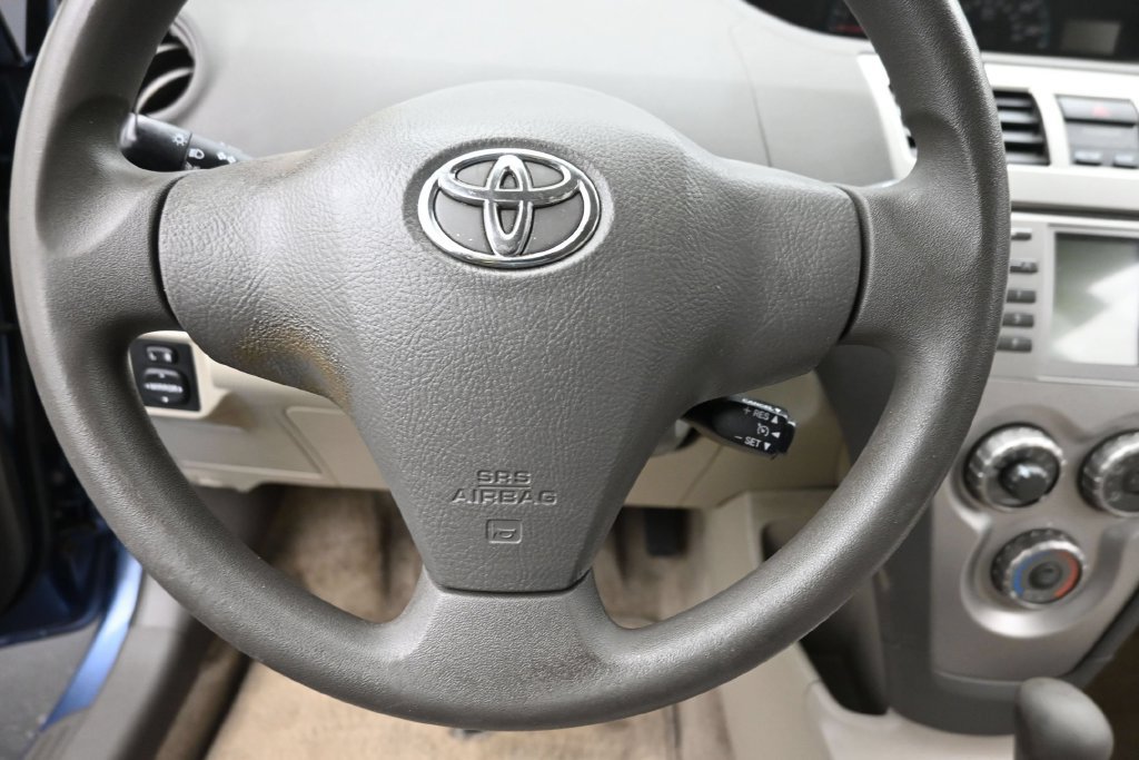 Used 2009 Toyota Yaris Sedan w/ PWR Pkg w/Steel Wheels FWD image 15