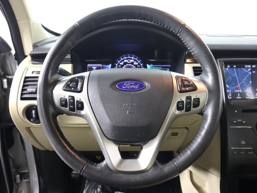 Used 2019 Ford Flex SEL w/ Equipment Group 202A AWD/4WD image 12