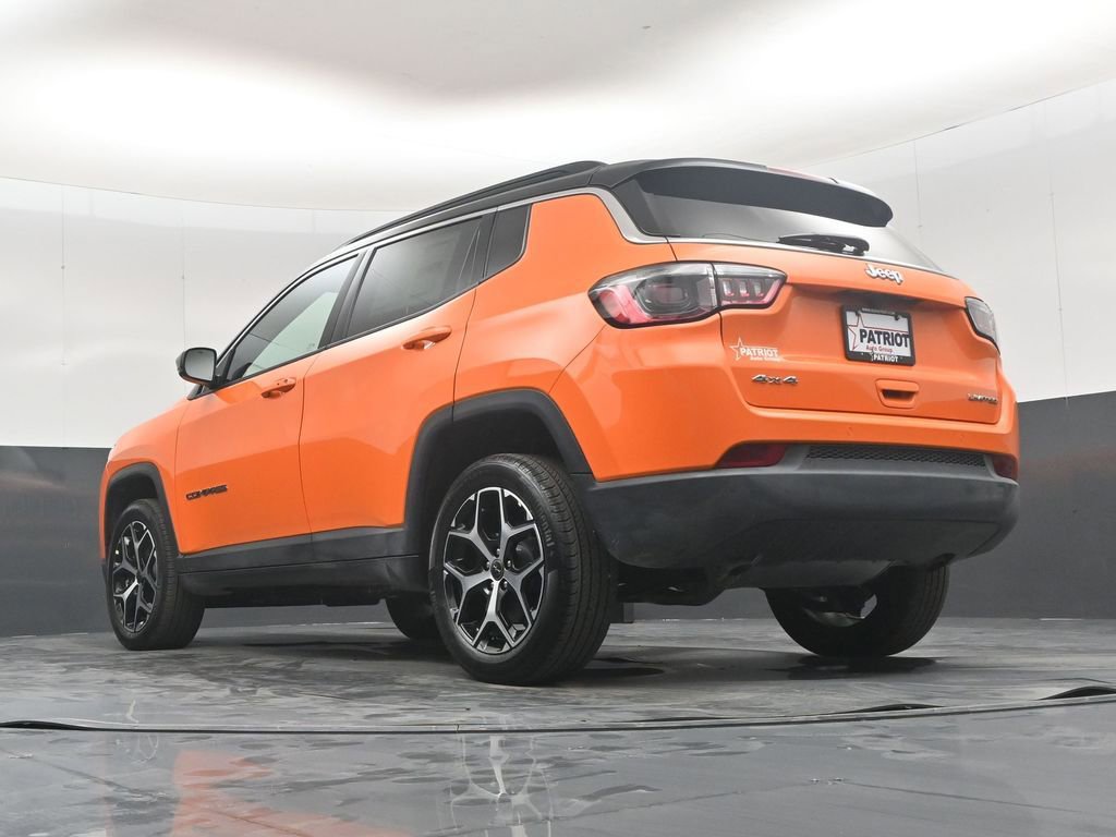 New 2026 Jeep Compass Limited AWD/4WD image 38