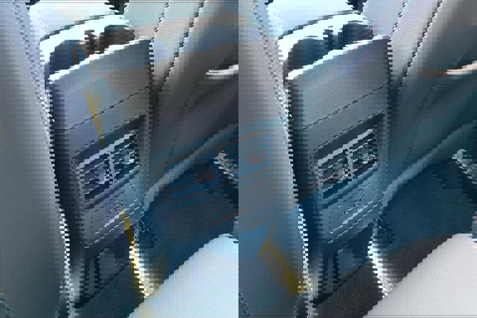 Used 2024 Chevrolet Colorado Z71 w/ Advanced Trailering Package image 12