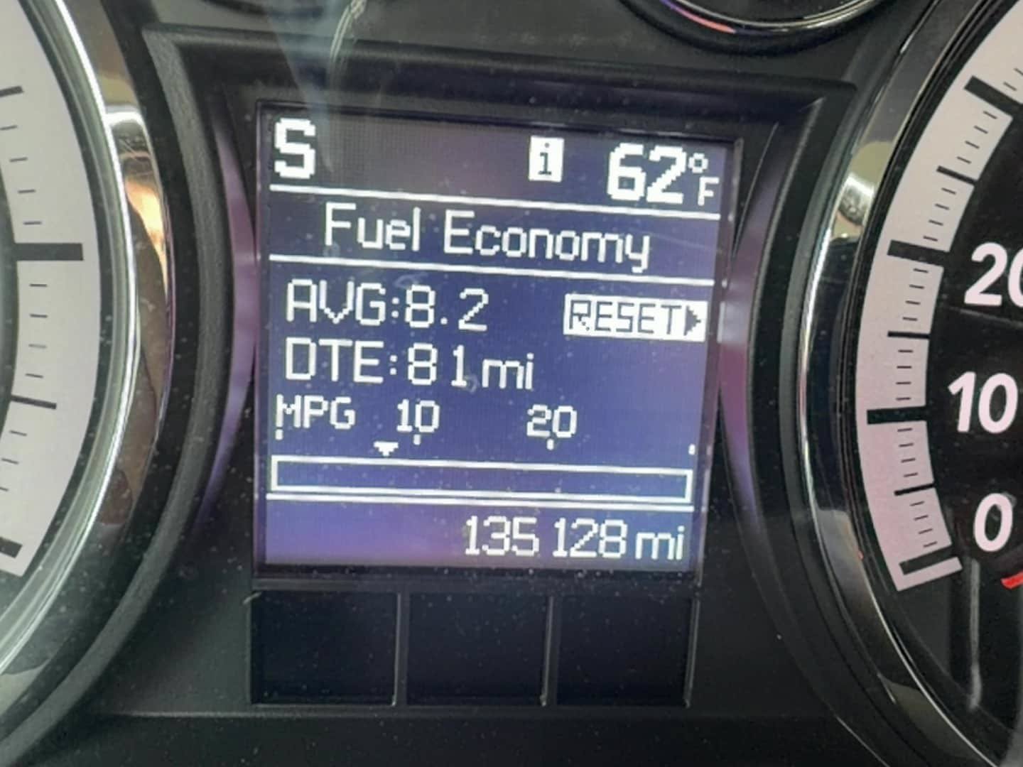 Used 2011 RAM 2500 Laramie w/ Protection Group AWD/4WD image 17