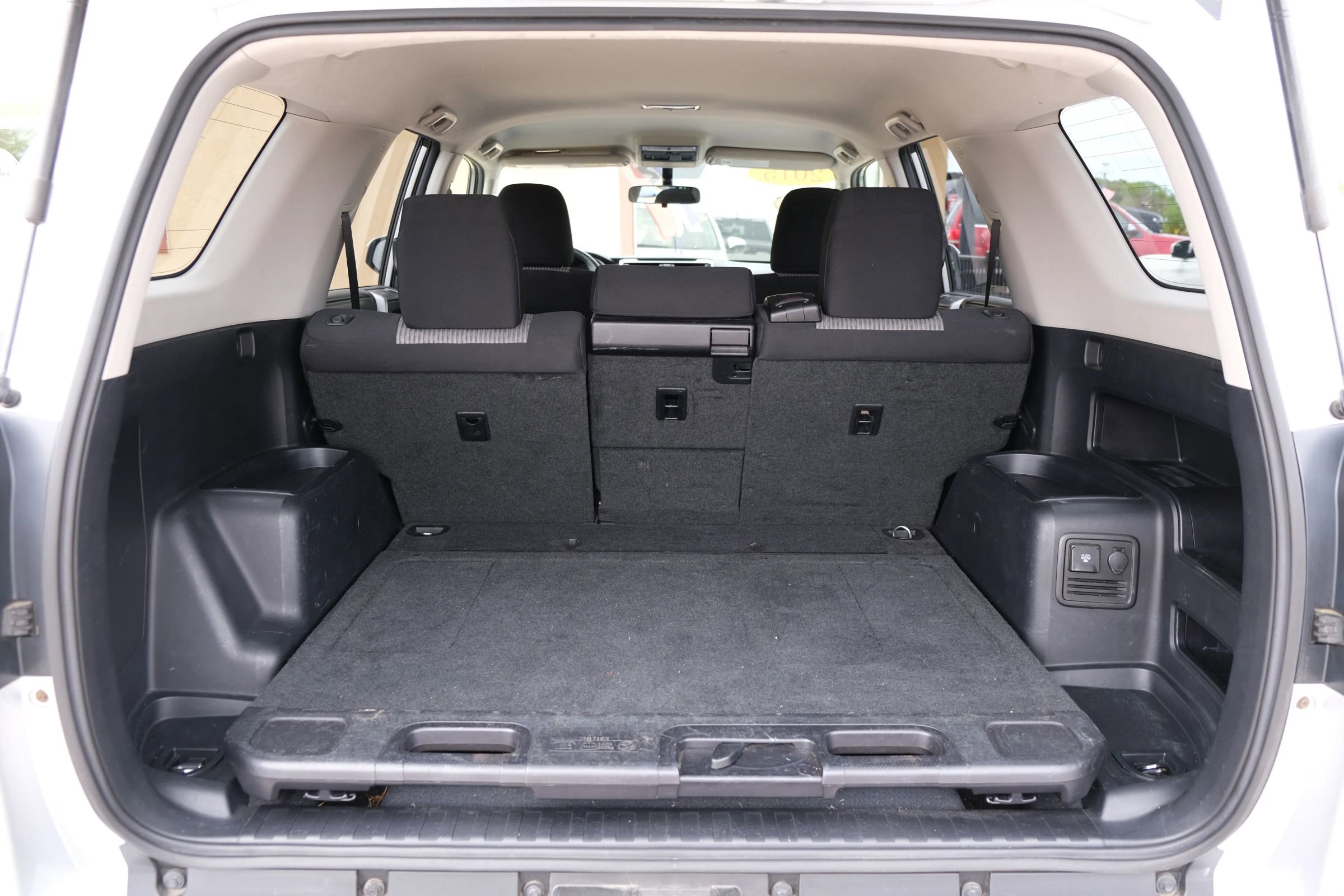 Used 2015 Toyota 4Runner SR5 RWD image 14