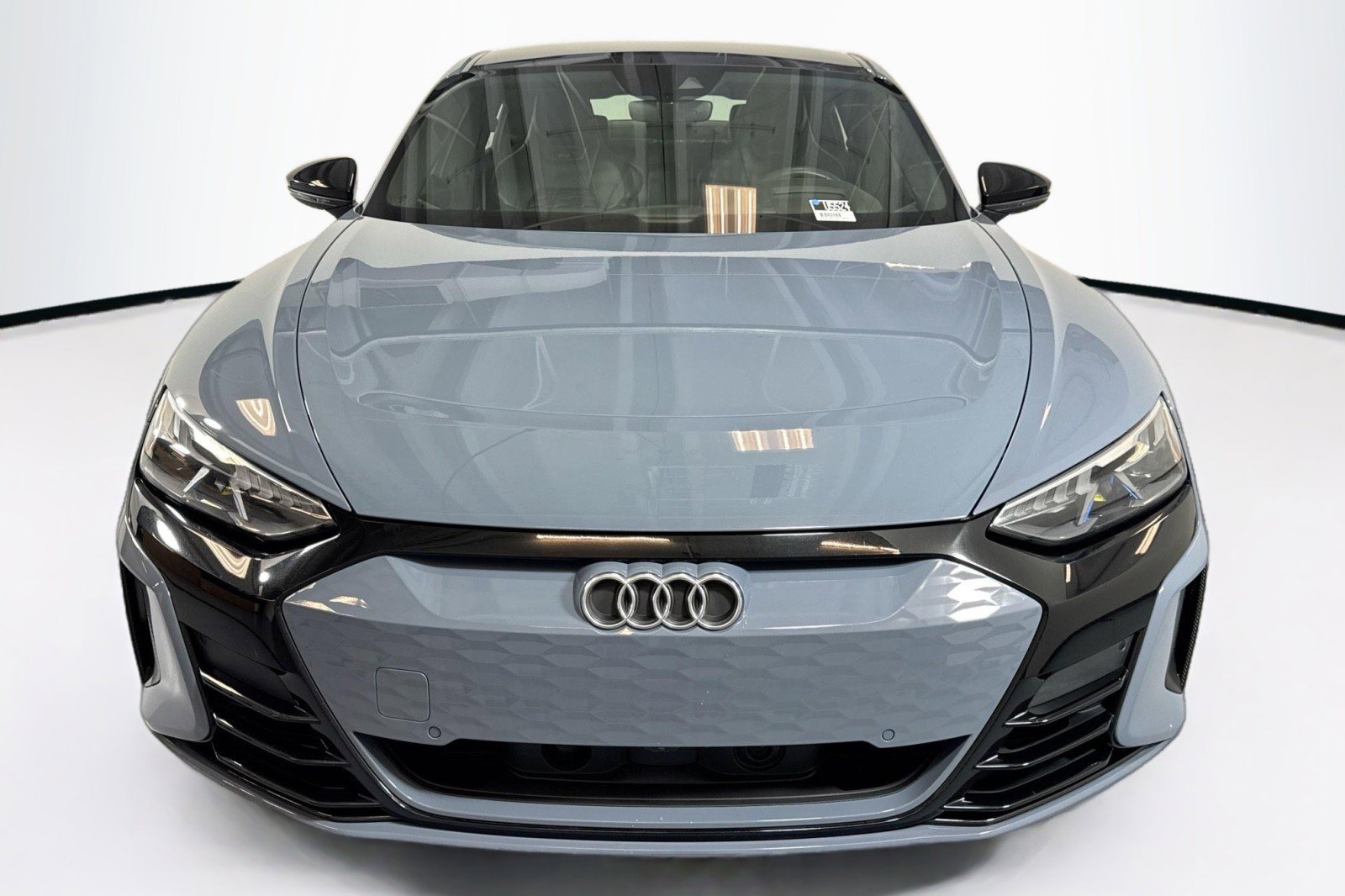 Used 2024 Audi RS e-tron GT image 2